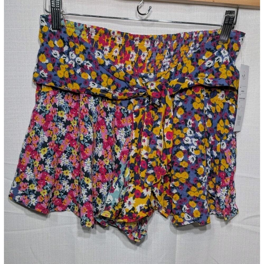 Patrons Of Peace Women's Ditsy Floral Wildflower Shorts L Tie Boho Smocked Waist